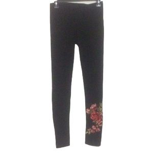🌞 PQLA clothing Black Comfy Leggings Beautiful embroidered Roses women M